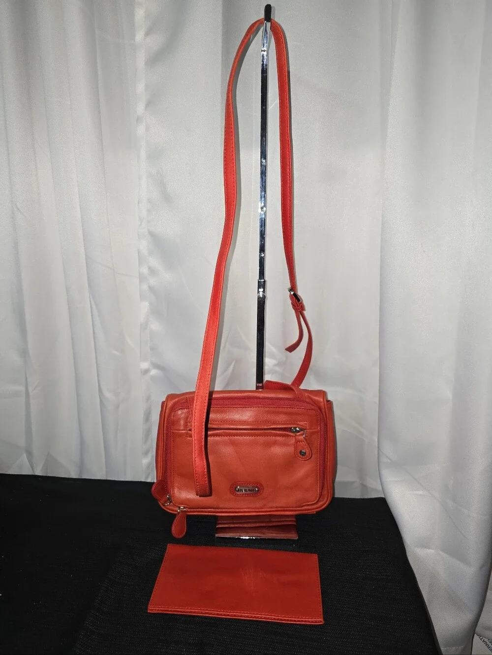 PERLINA MULTIPOCKETS Red Leather Crossbody Bag — Vibrant Red Shoulder Purse